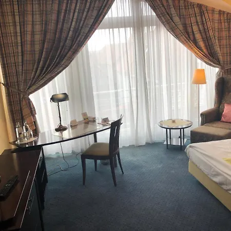 Akzent Hoeltje 호텔 4*